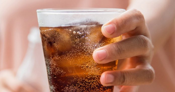 Drinking Diet Beverages Risk of Stroke Heart Attack