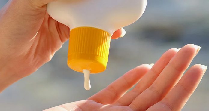 Sen Schumer Urges FDA to Scrutinize Sunscreens